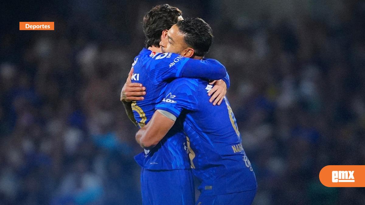 EMX-Pumas-elimina-a-Pachuca-y-avanza-a-la-final