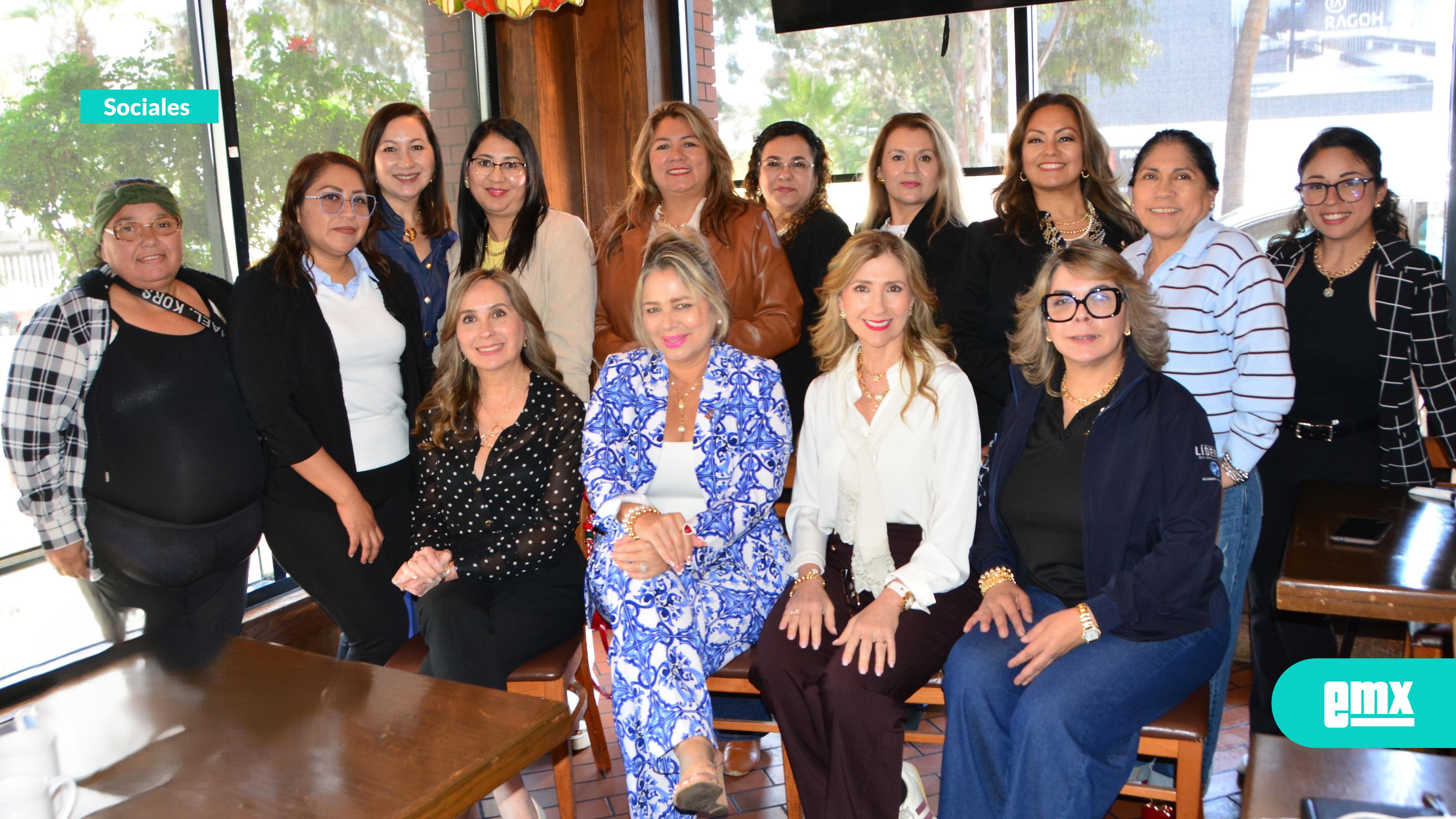 EMX-Ameno-desayuno-y-capacitación-de-Mujeres-emprendedoras