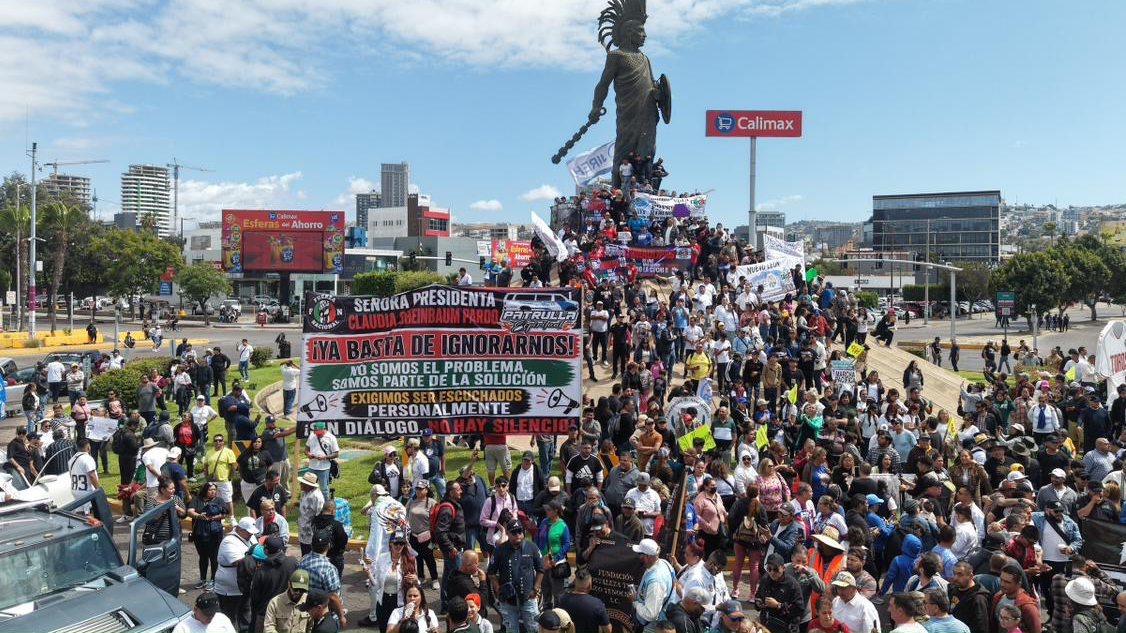 EMX-Arriban-asistentes-a-marcha-de-la-Patrulla-Espiritual