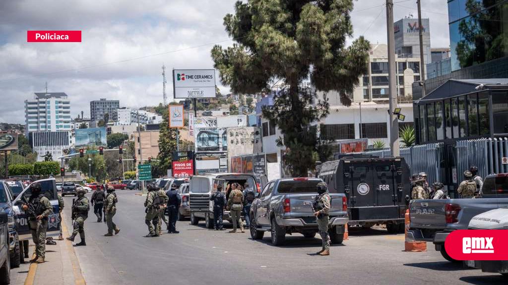 EMX-Fuerte-movilización-en-la-FGR-tras-decomiso-de-más-de-400-kilos-de-cristal