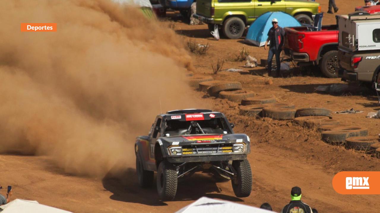 EMX-Ensenada vive la pasión de la SCORE Baja 500 2026; miles disfrutan la fiesta del off-road