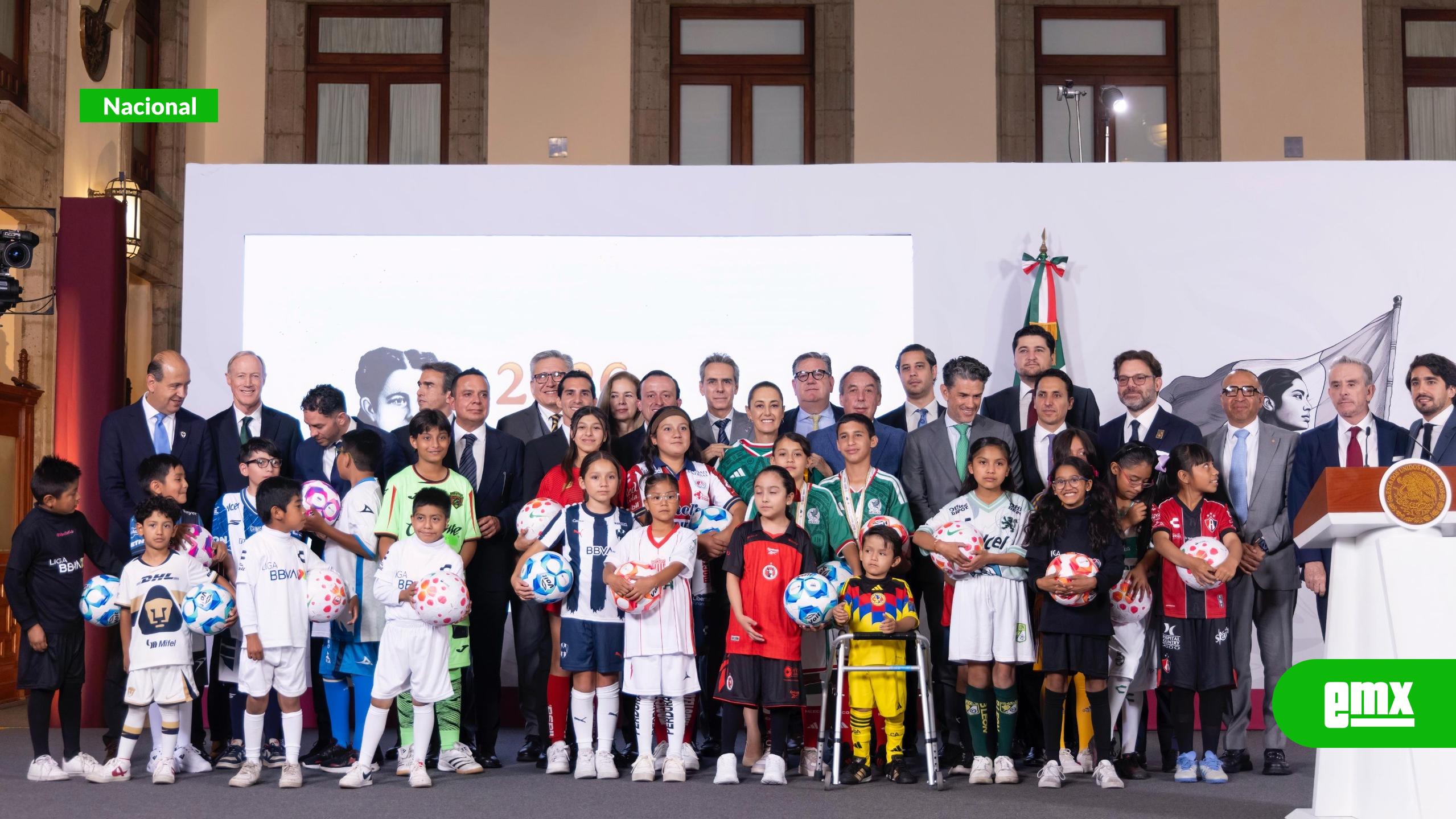 EMX-Equipos-de-Liga-MX-crearán-más-escuelas-de-futbol-para-niñas-y-niños-tras-llamado-de-la-presidenta