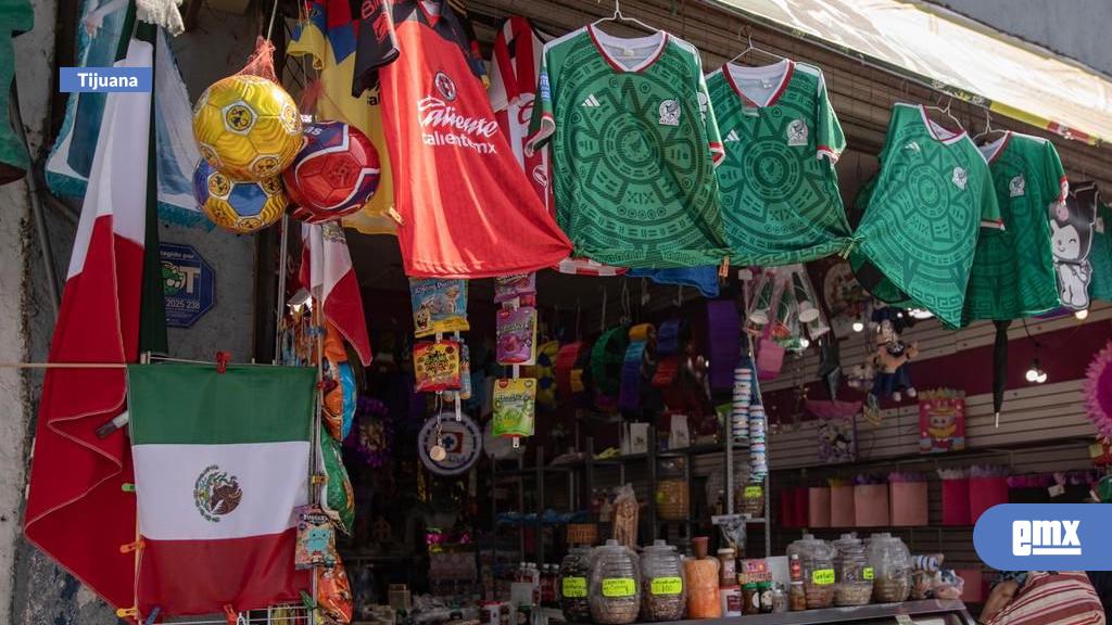 EMX-Artículos-de-la-Selección-Mexicana-impulsan-expectativas-de-venta-entre-comerciantes-de-Tijuana