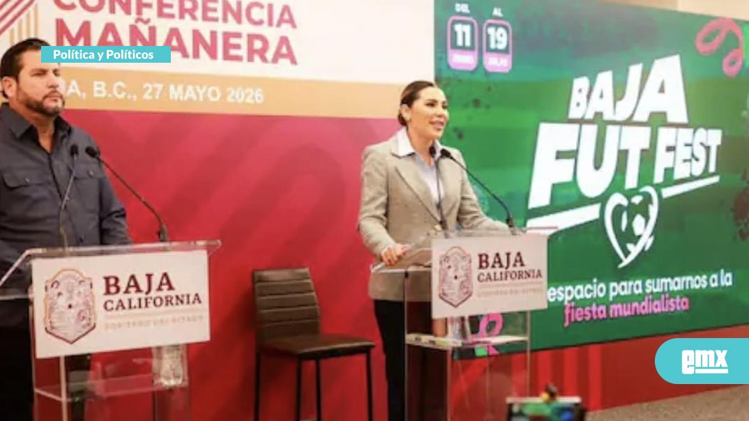 EMX-Marina-del-Pilar-e-Ismael-Burgueño-invitaron-a-la-población-para-que-disfrute-del-Mundial-en-el-Baja-Fut-Fest