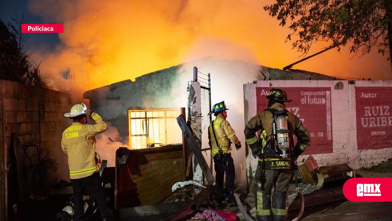 EMX-Fuerte-incendio-consume-vivienda-en-Mariano-Matamoros