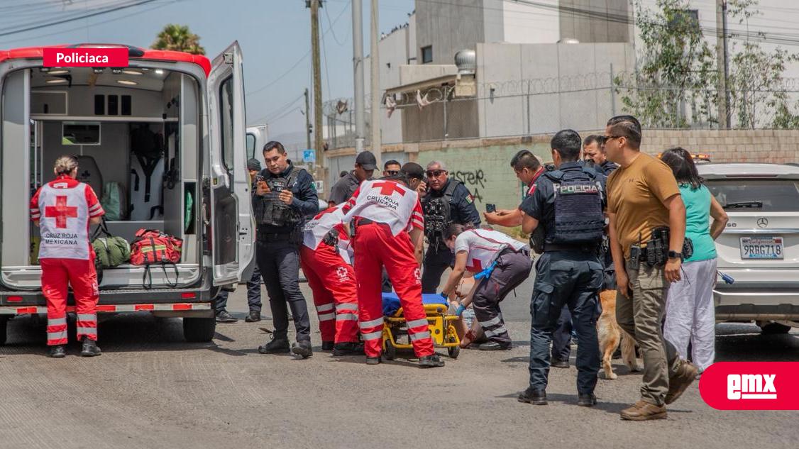 EMX-#ÚltimaHora-|-Mujer-resulta-lesionada-por-disparo-cerca-de-la-FGE-de-la-Chapultepec-Alamar