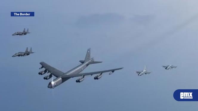 EMX-Un-bombardero-B-52-estadunidense-se-estrella-en-California