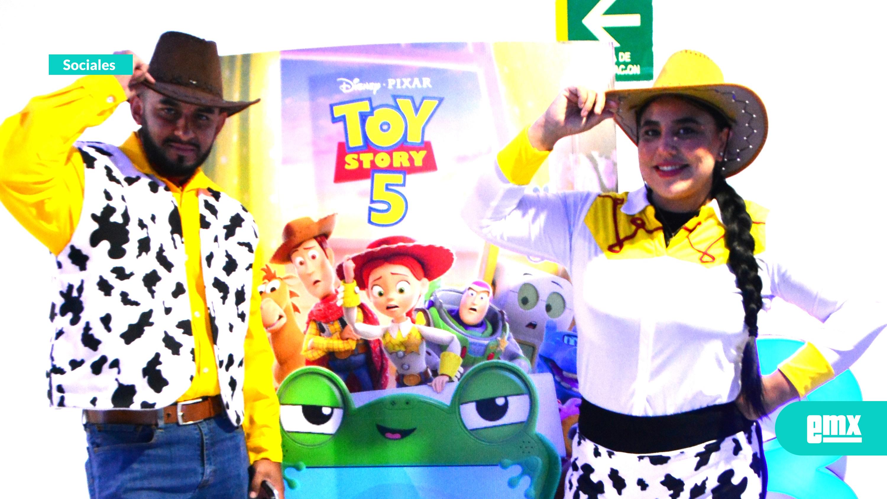 EMX-Gozan-aventuras-de-Woody-y-Buzz-Lightyear-en-Estreno-cinematográfico