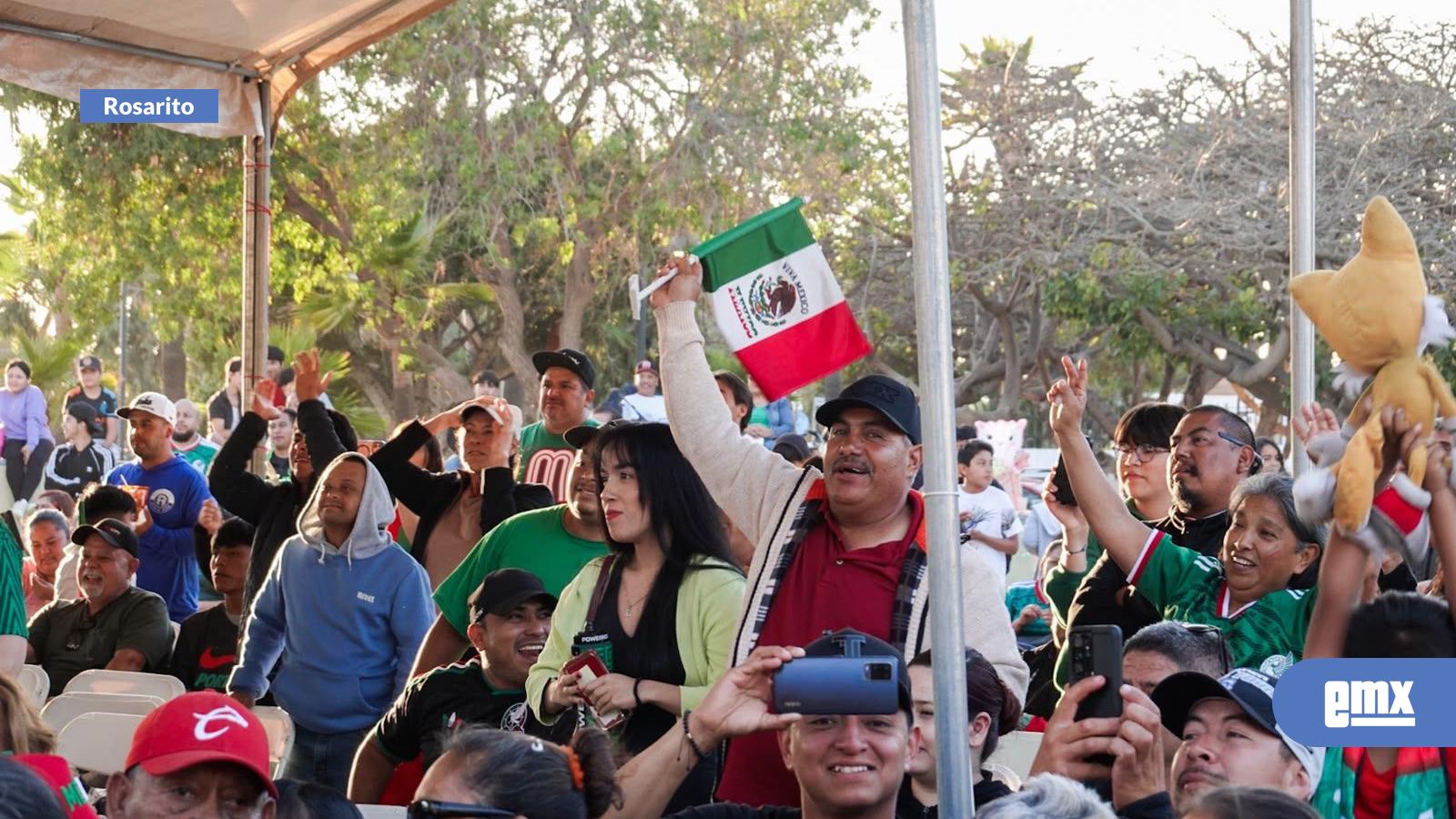 EMX-México-se-vivió-en-Primo-Tapia:-aficionados-disfrutaron-en-comunidad-el-triunfo-del-Tri-ante-Corea-del-Sur