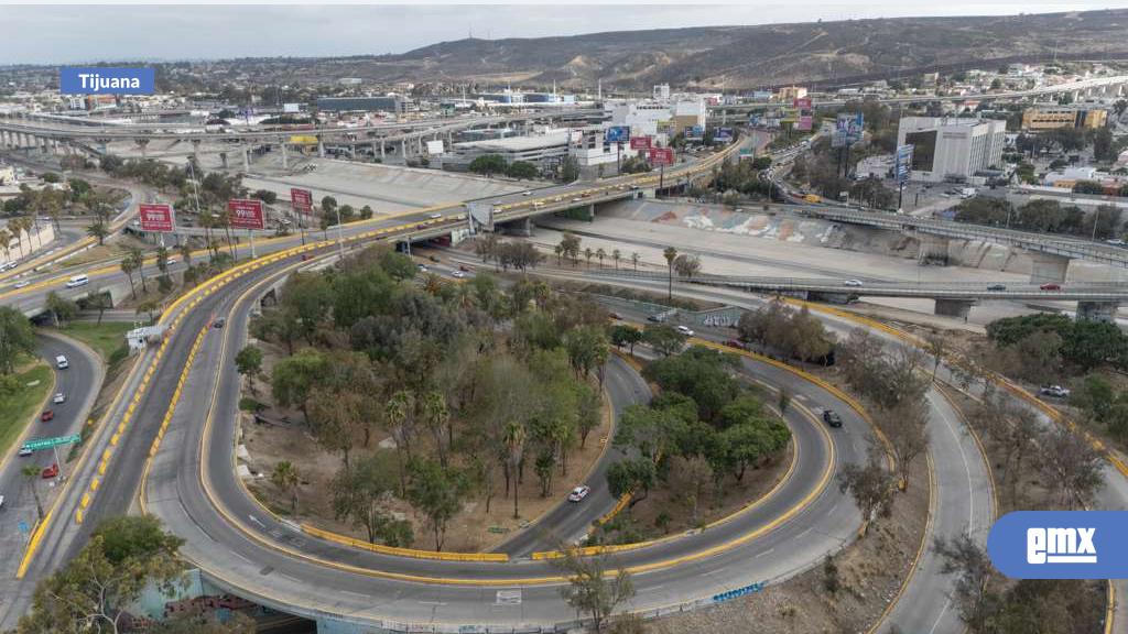 EMX-Poca-afluencia-vehícular-en-cruce-San-Ysidro