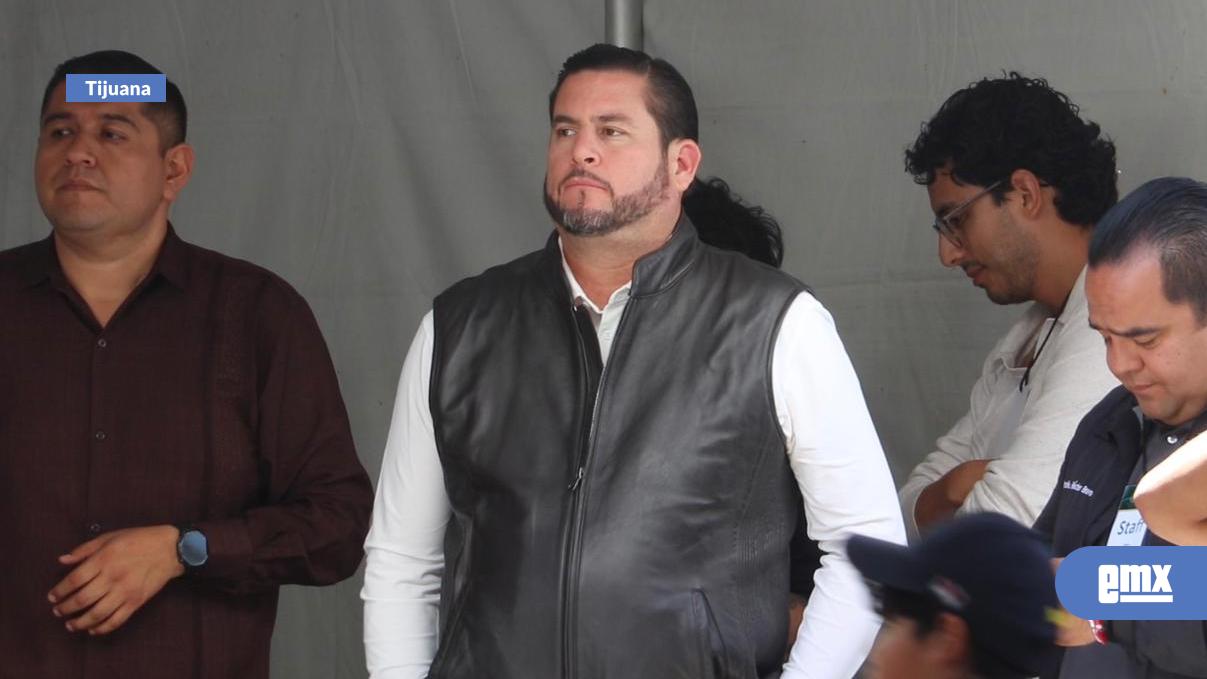 EMX-Burgueño-solicitará-licencia-a-la-alcaldía-esta-noche-en-busca-de-la-gubernatura