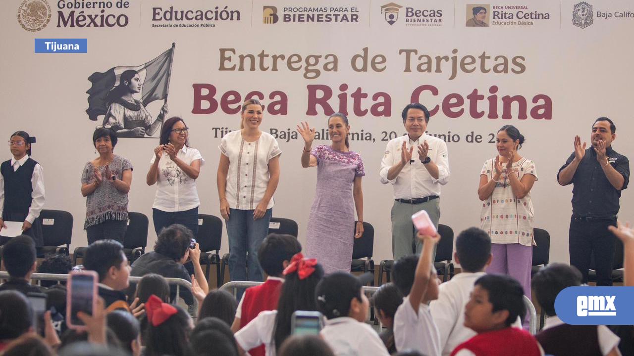 EMX-Cientos de familias reciben en Tijuana la Beca Rita Cetina para estudiantes de educación básica