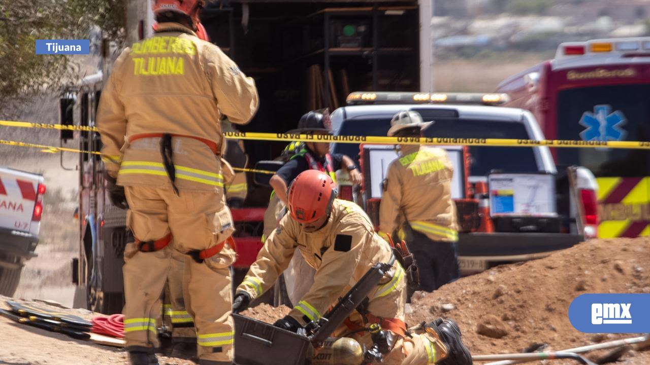 EMX-Trabajador-permanece-atrapado-tras-colapso-de-talud-durante-obra-en-Terrazas-del-Valle-II