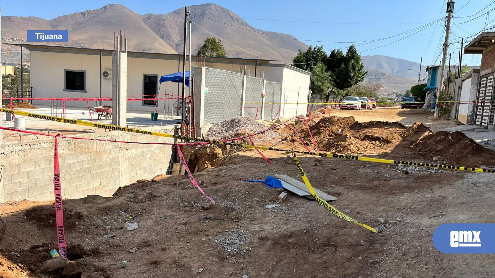 EMX-Muere-trabajador-tras-quedar-sepultado-por-deslave-en-obra-de-Terrazas-del-Valle