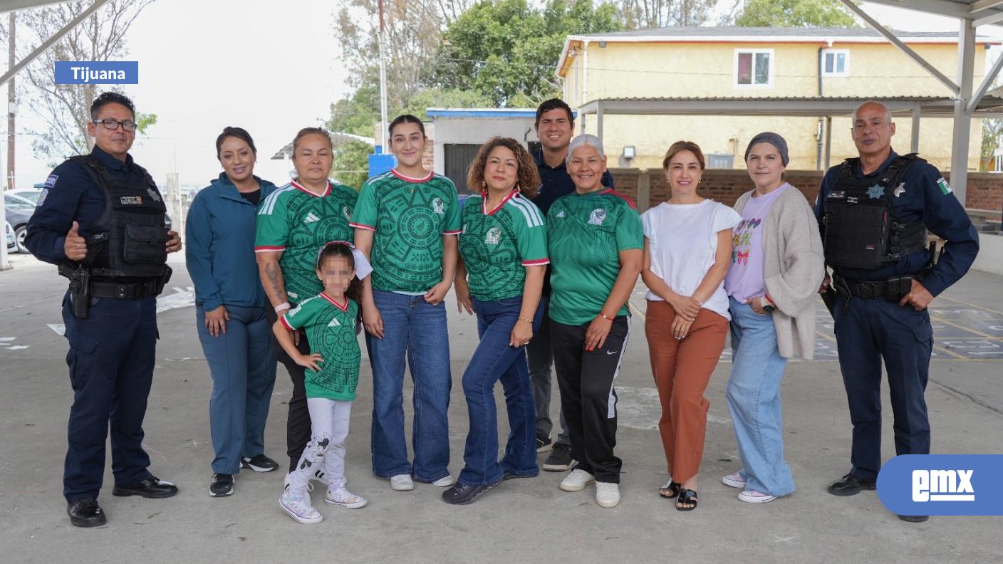 EMX-Llevan-programa-"Mujer-Segura"-a-primaria-de-Tijuana