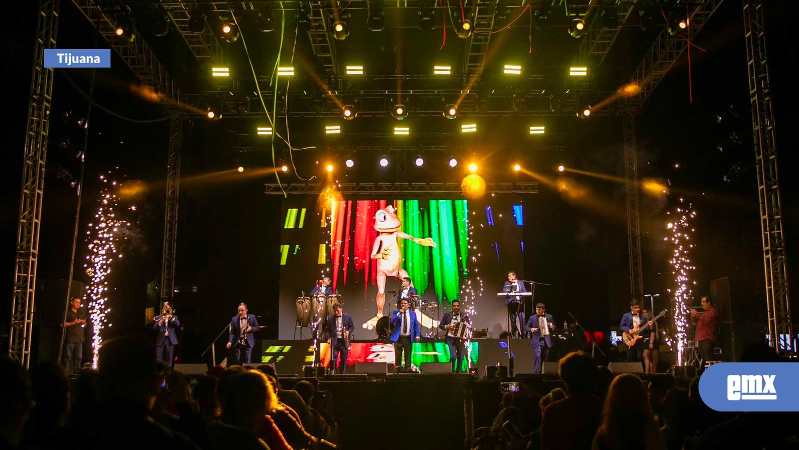 EMX-Con-concierto-de-Rayito-Colombiano-celebran-el-137-aniversario-de-Tijuana