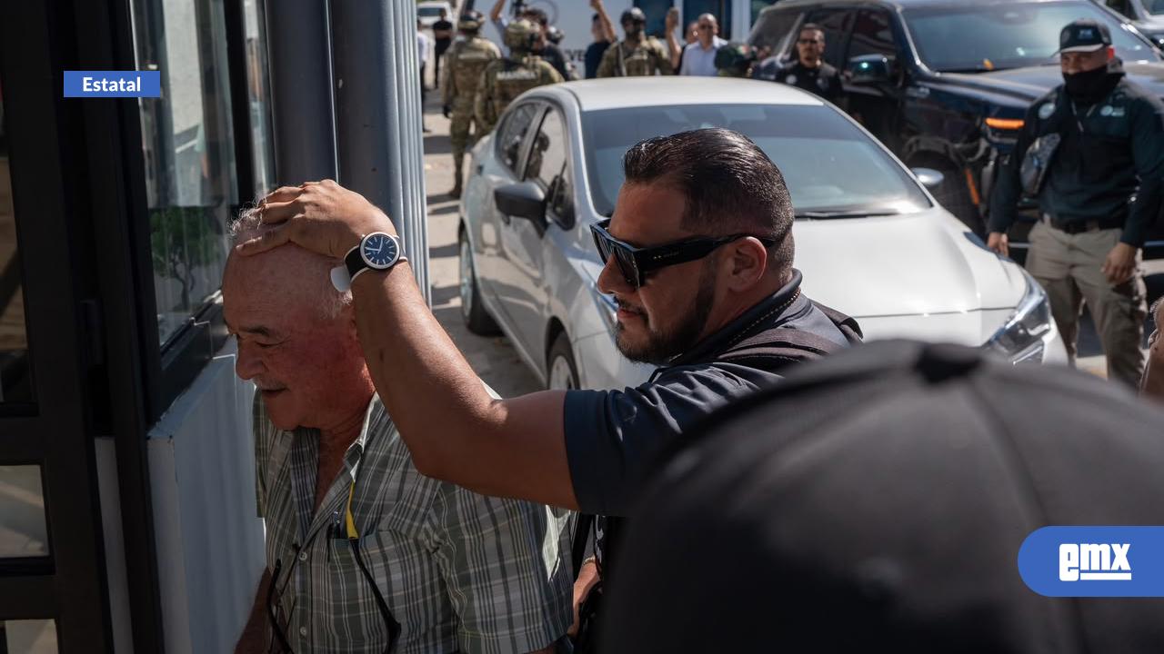 EMX-#Últimahora-|-Llega-ex-gobernador-de-BC-a-la-FGR-de-Zona-Río-tras-ser-detenido