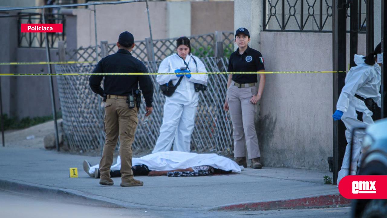 EMX-Asesinan-a-hombre-en-el-fraccionamiento-Natura;-agresores-huyen-a-bordo-de-un-taxi