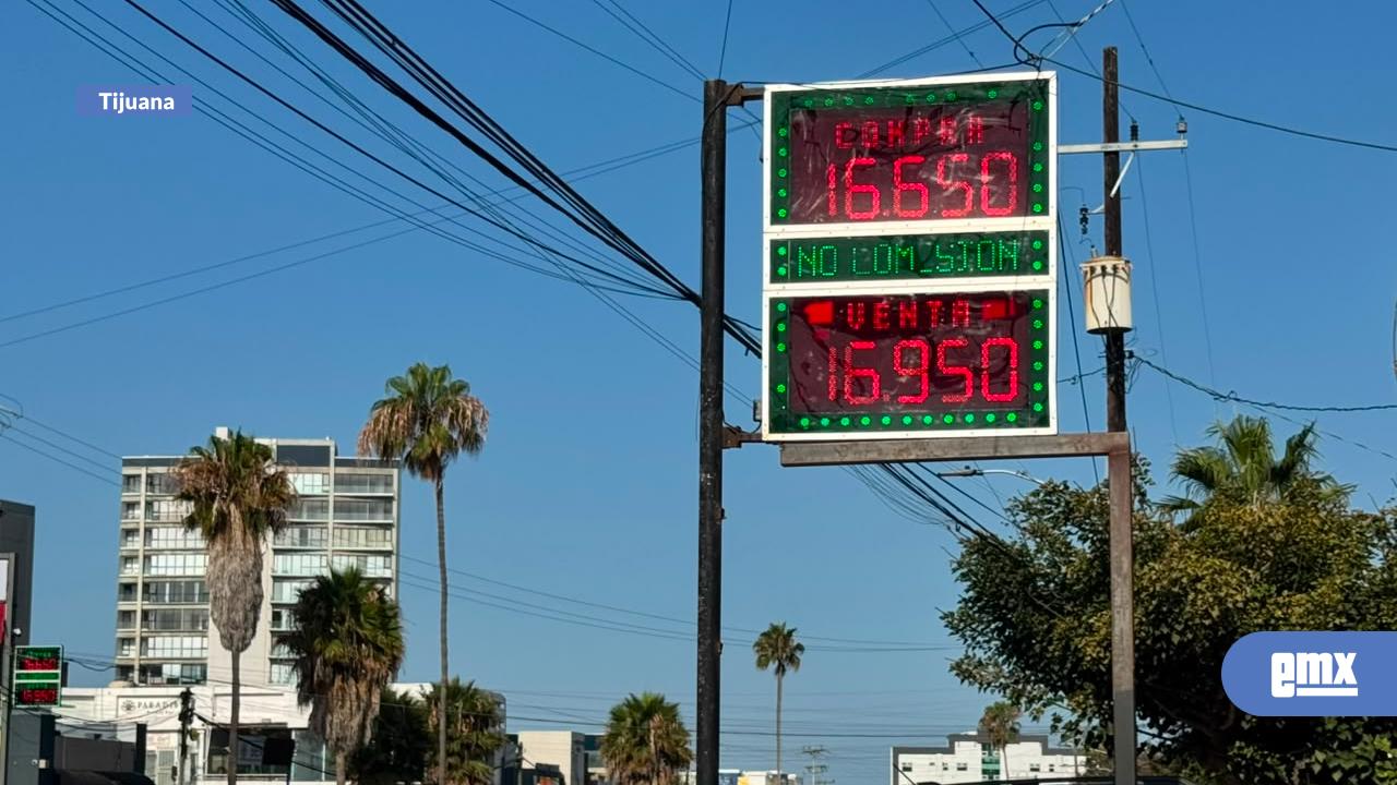 EMX-Cotización-del-dólar-durante-este-domingo-en-casas-de-cambio-de-la-ciudad.