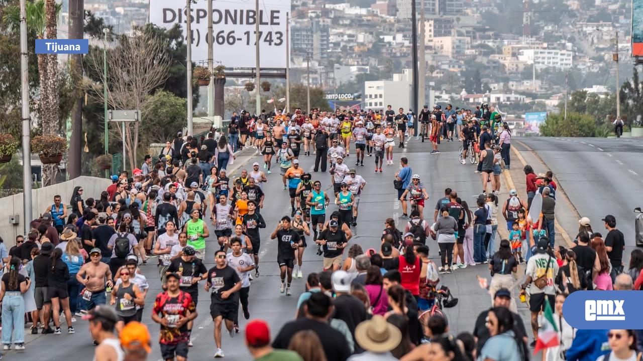 EMX-Cerca-de-6-mil-corredores-participan-en-el-XXXI-Medio-Maratón-Internacional-Tijuana-2026