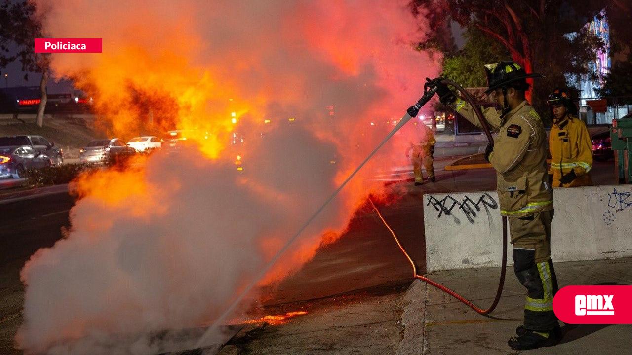 EMX-Incendio-en-registro-de-la-CFE-por-vandalismo