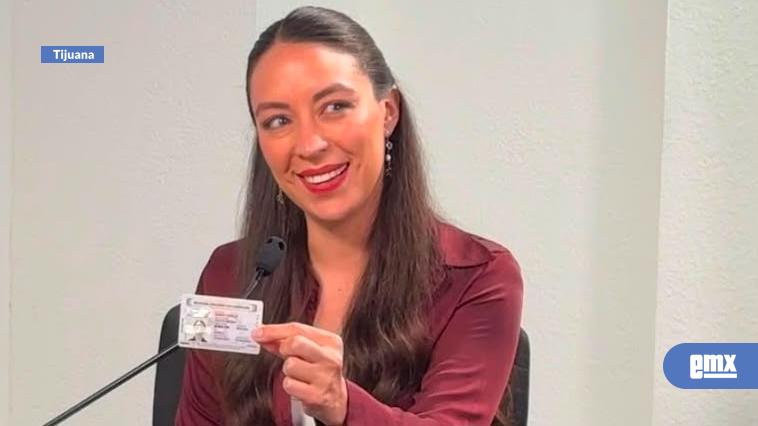EMX-Julieta Ramírez demuestra que sí tiene visa