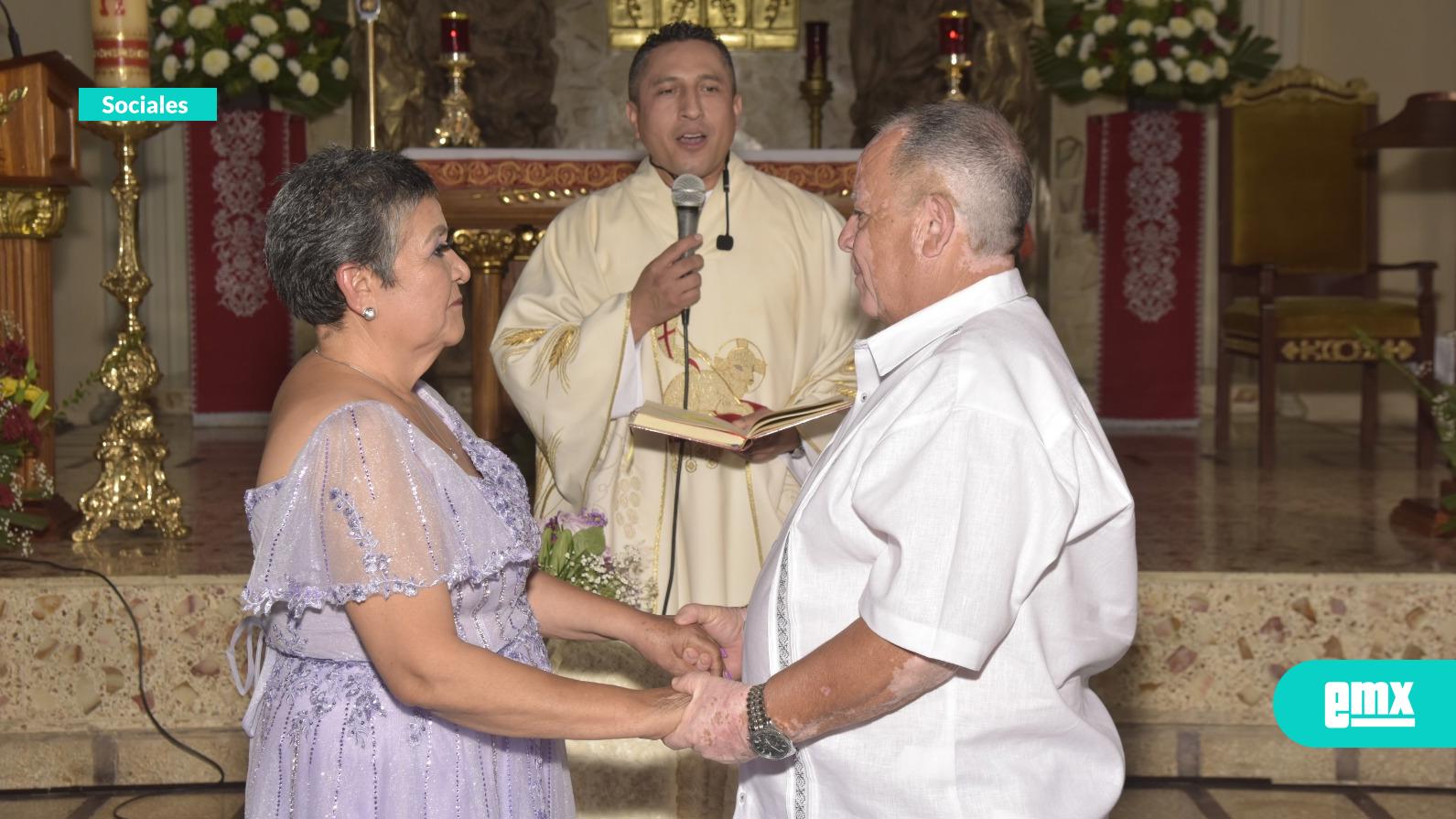 EMX-Alejandra-Rosales-e-Idelfonso-Luján-celebran-50-años-de-matrimonio