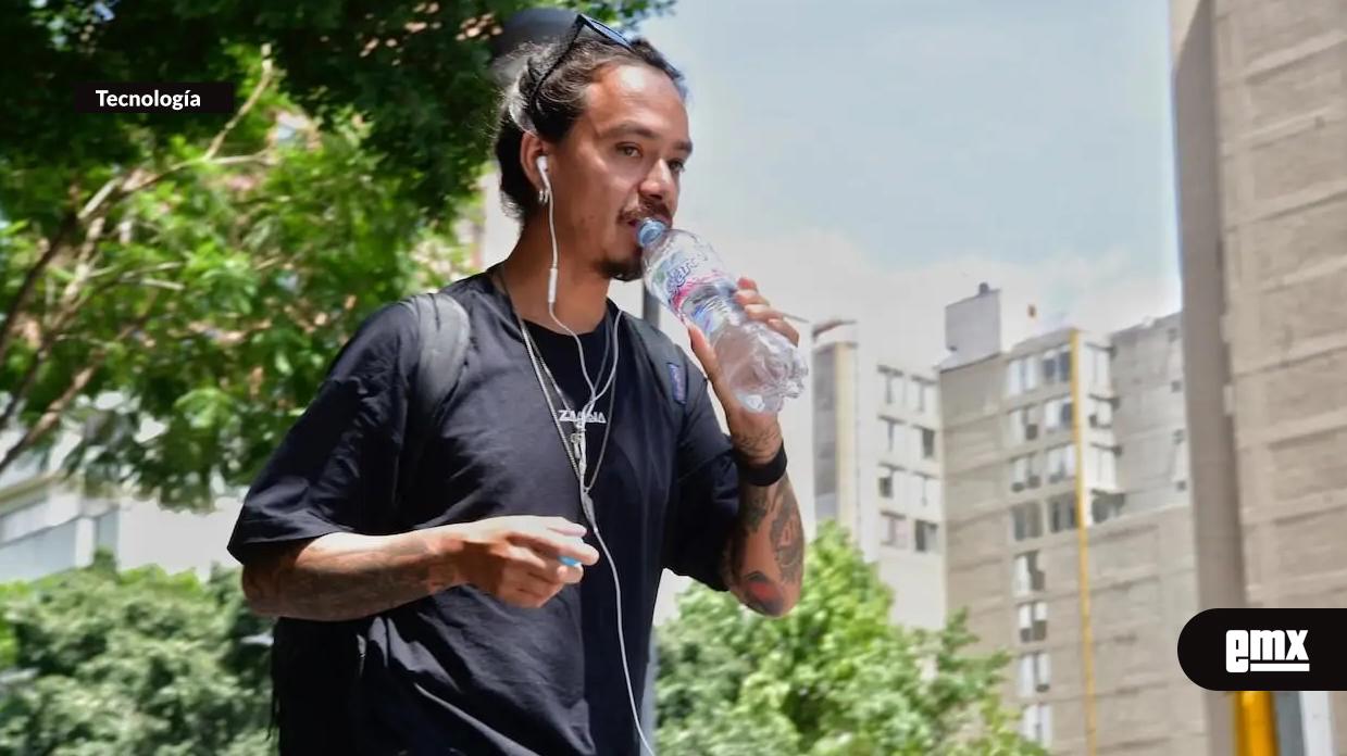EMX-La-ciencia-explica-cuándo-una-camiseta-negra-puede-dar-menos-calor-que-una-blanca