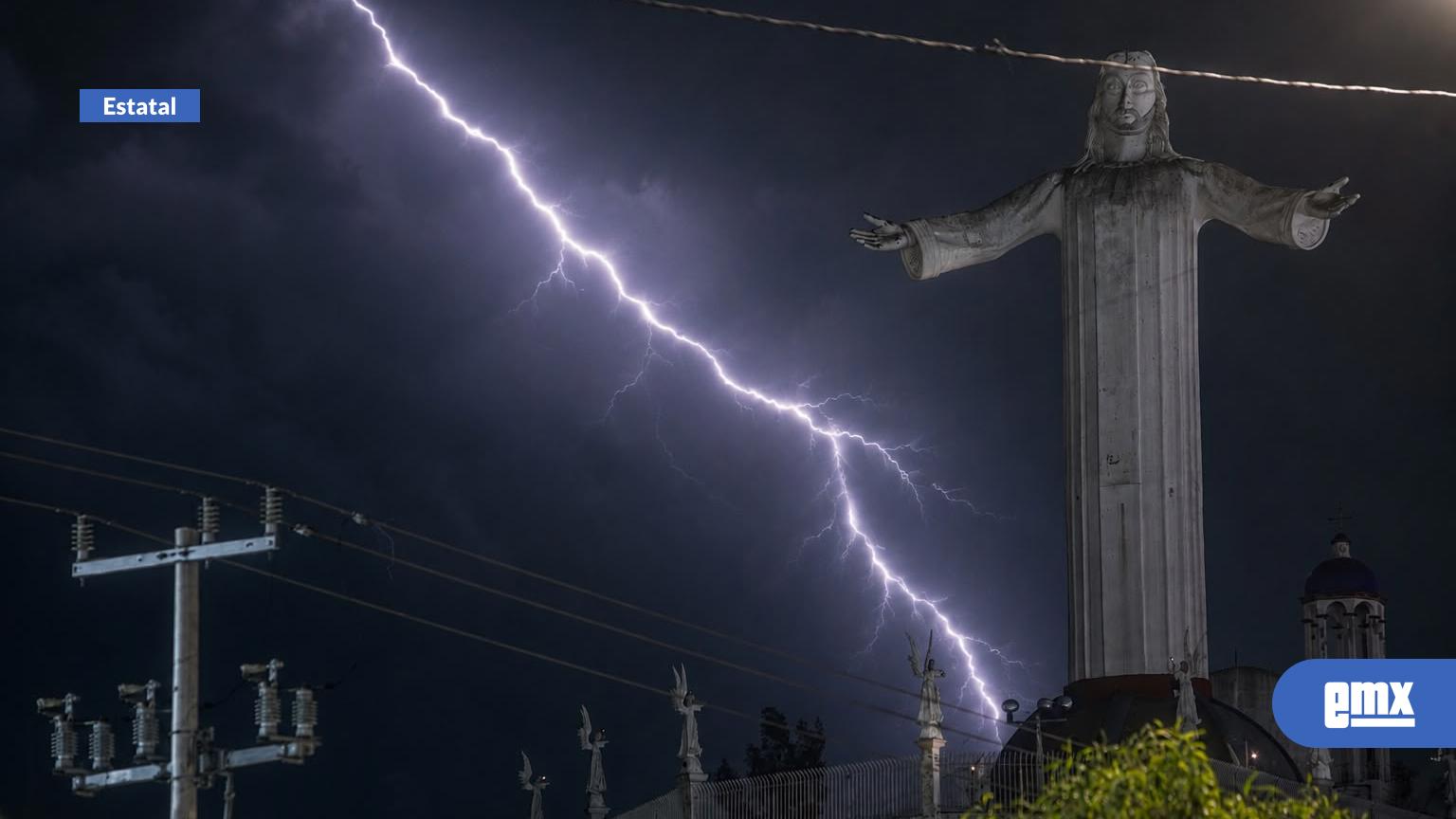 EMX-Tormenta-eléctrica-sorprende-a-BC-durante-la-madrugada