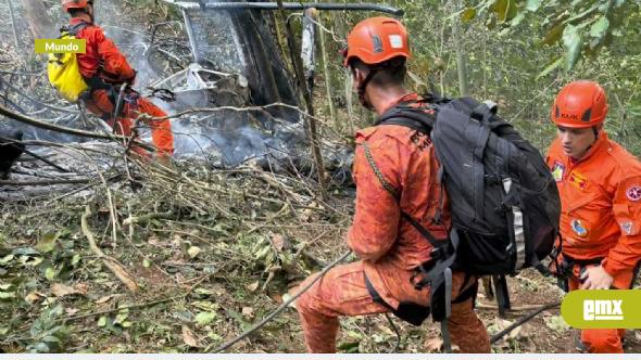 EMX-Cuatro-personas-mueren-tras-estrellarse-un-helicóptero-en-área-boscosa-de-Río-de-Janeiro