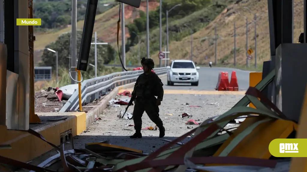 EMX-Explota-coche-bomba-tras-investidura-en-Colombia