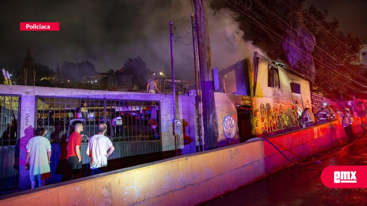 EMX-Se-incendia-de-nuevo-vivienda-abandonada-en-Avenida-Internacional;-es-la-tercera-ocasión