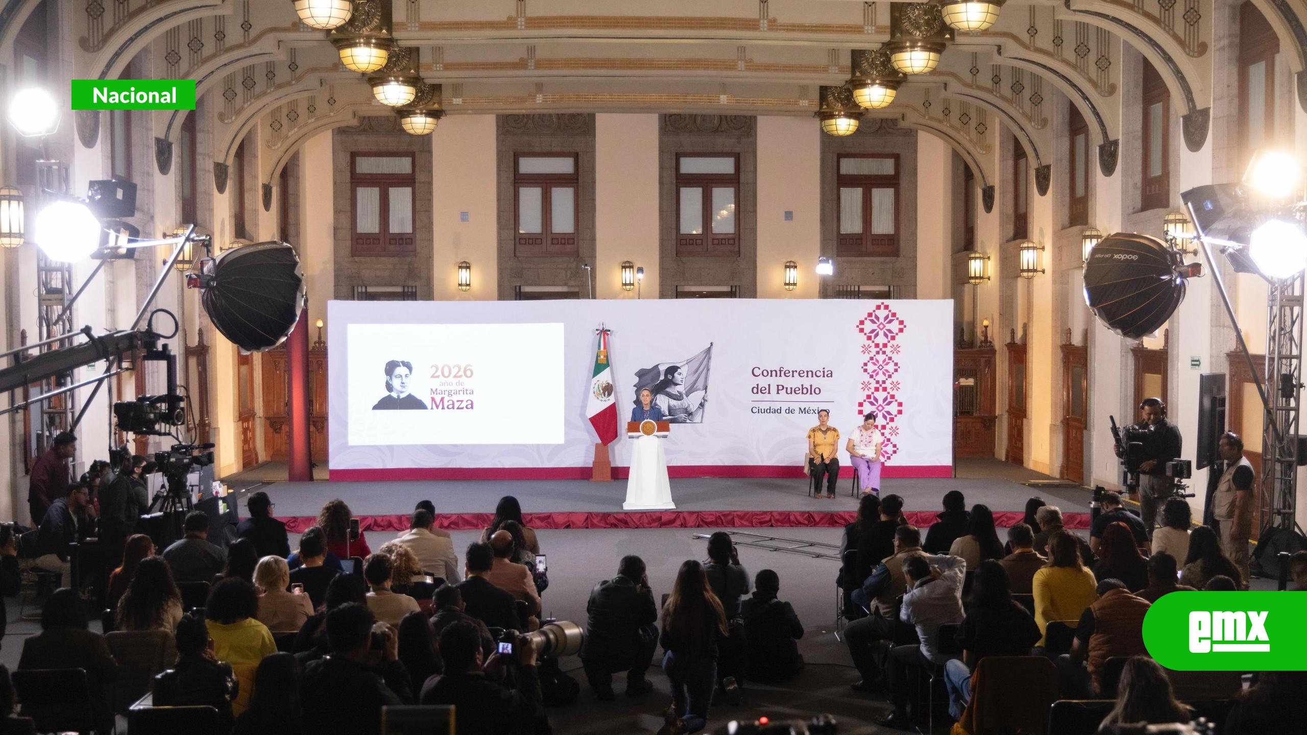 EMX-Sheinbaum-recibe-a-la-Sección-22-de-la-CNTE-en-Palacio-Nacional