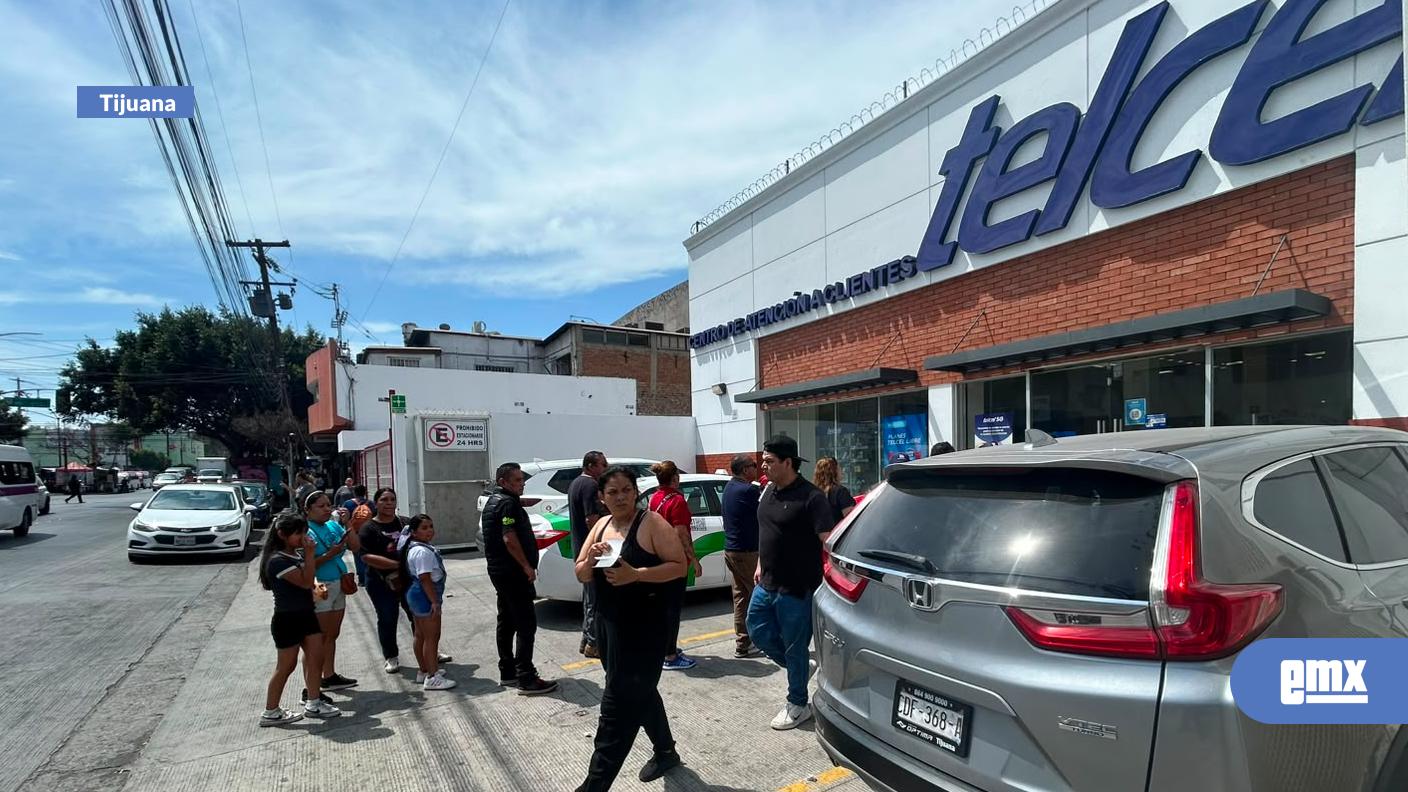 EMX-Personas saturan centros de atención telefónica 