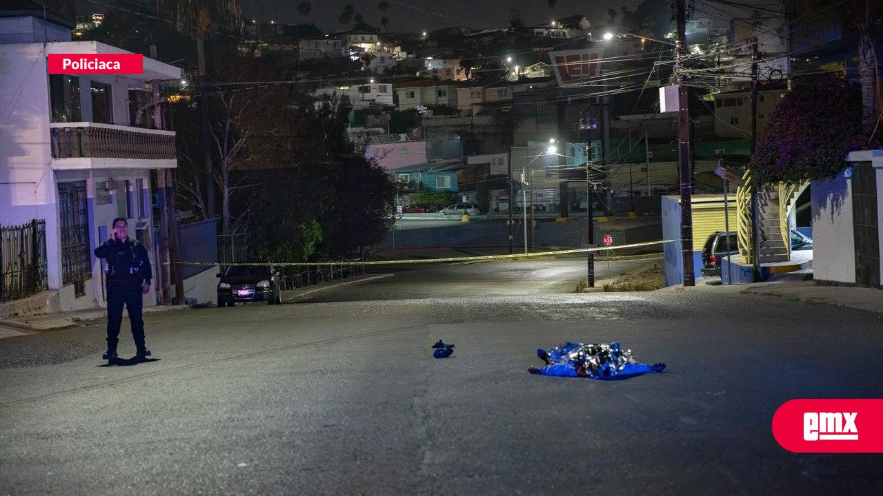 EMX-Peatón-muere-tras-ser-atropellado;-conductor-huye-del-lugar
