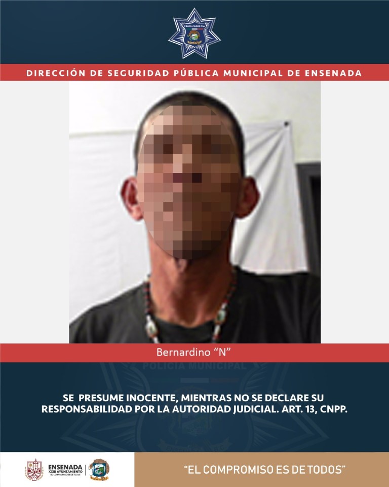 EMX-Detienen a hombre con arma blanca en Ensenada