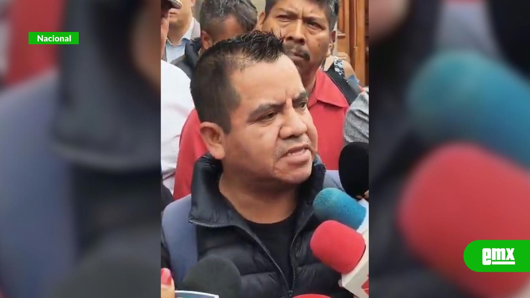 EMX-Sheinbaum-presenta-a-padres-de-los-43-nuevas-líneas-de-investigación-de-Ayotzinapa