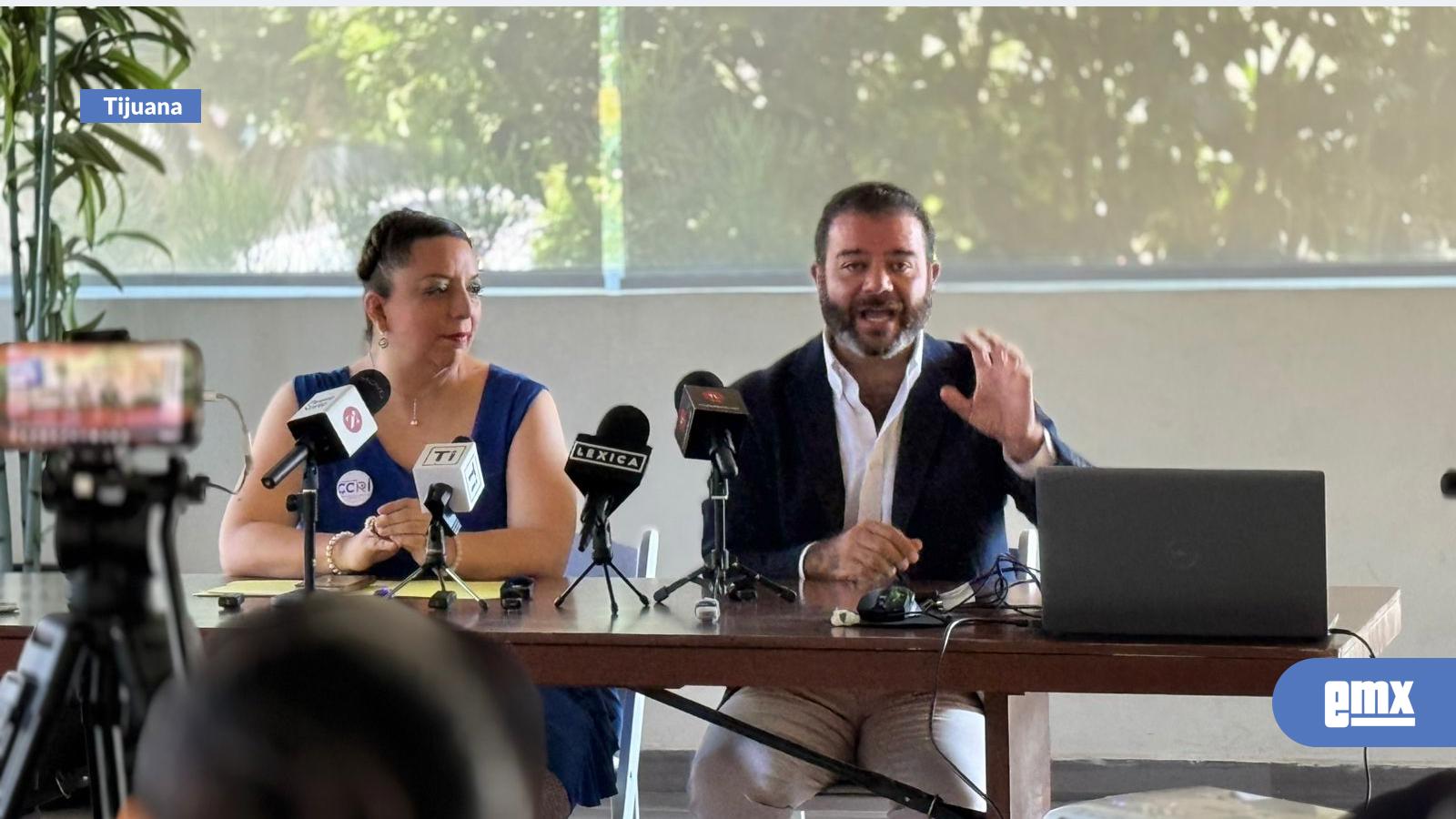 EMX-Buscan-elevar-la-competitividad-de-negocios-con-experiencia-del-cliente