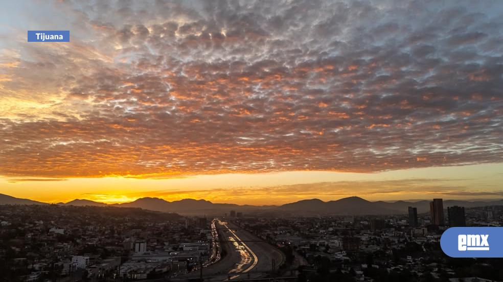 EMX-Imagen-del-amanecer-de-este-martes-en-la-ciudad-de-Tijuana
