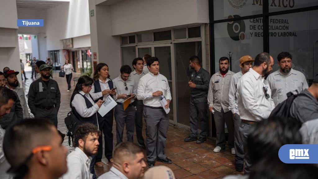EMX-Trabajadores-de-Telnor-denuncian-despido-injustificado-de-más-de-200-sindicalizados
