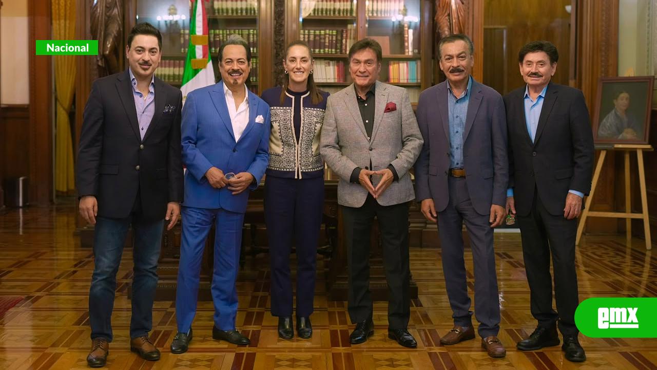 EMX-Sheinbaum-recibe-a-Los-Tigres-del-Norte-en-Palacio-Nacional