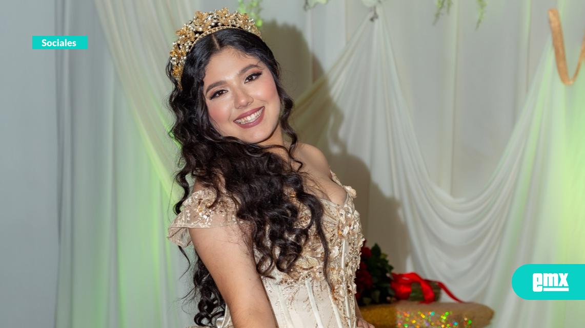 EMX-Ana-Victoria-Machuca-celebra-sus-XV-Años-con-una-gala
