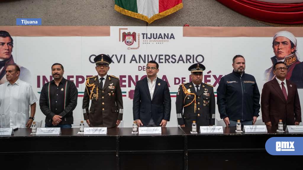 EMX-Realizan-acto-cívico-por-el-216-aniversario-de-la-Independencia-de-México