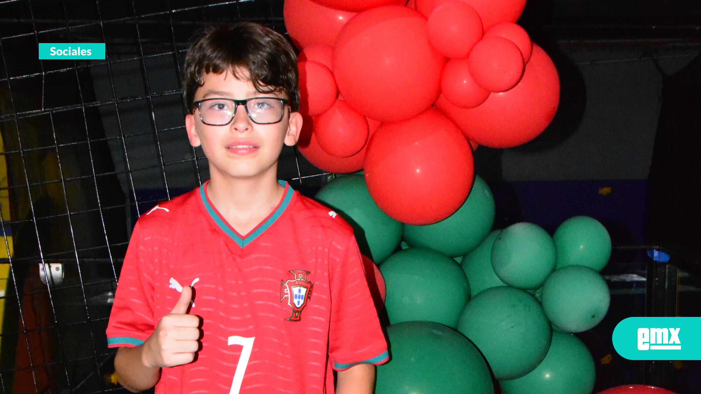 EMX-Christian-Padilla-celebra-sus-10-Años-con-pasión-futbolera