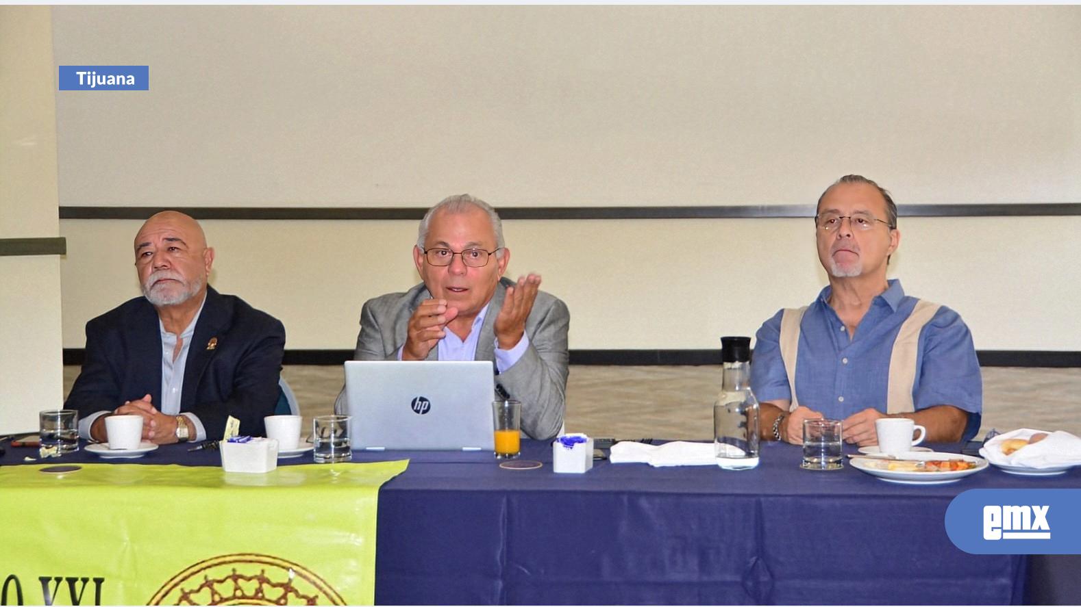 EMX-Prevén-crecimiento-económico-limitado-para-México-en-2027