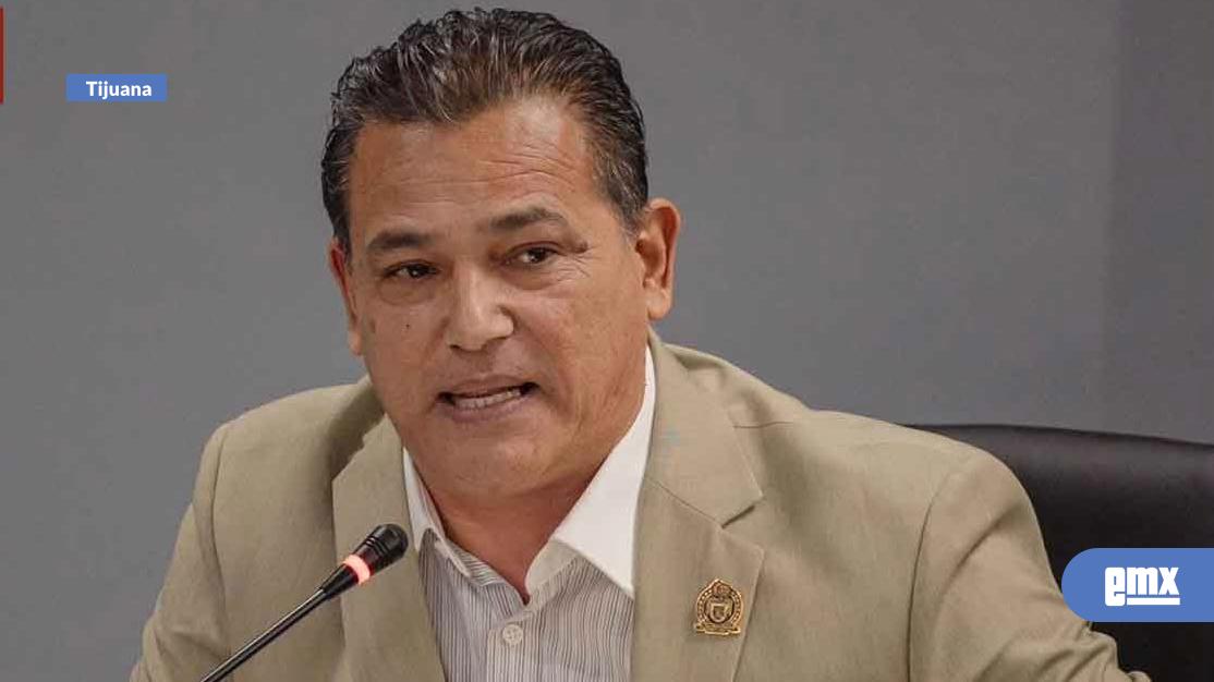 EMX-Reconoce-Arturo-Aguirre-voluntad-del-Cabildo-para-resolver-problemática-del-SITT