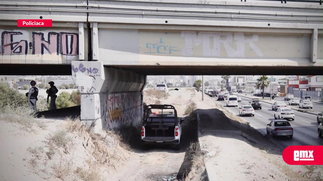 EMX-Localizan-dos-cuerpos-con-huellas-de-violencia-en-la-canalización-del-Río-Tijuana