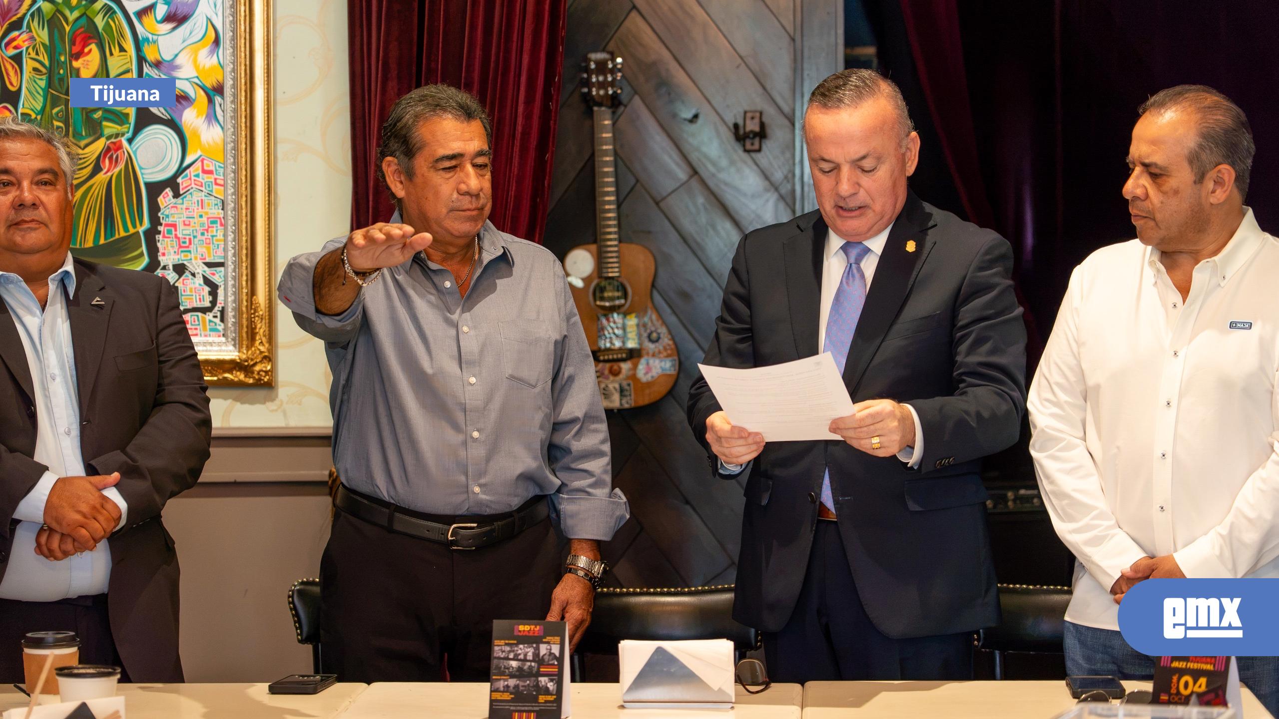 EMX-Buscan-unificar-al-sector-comercial-para-fortalecer-la-Zona-Centro