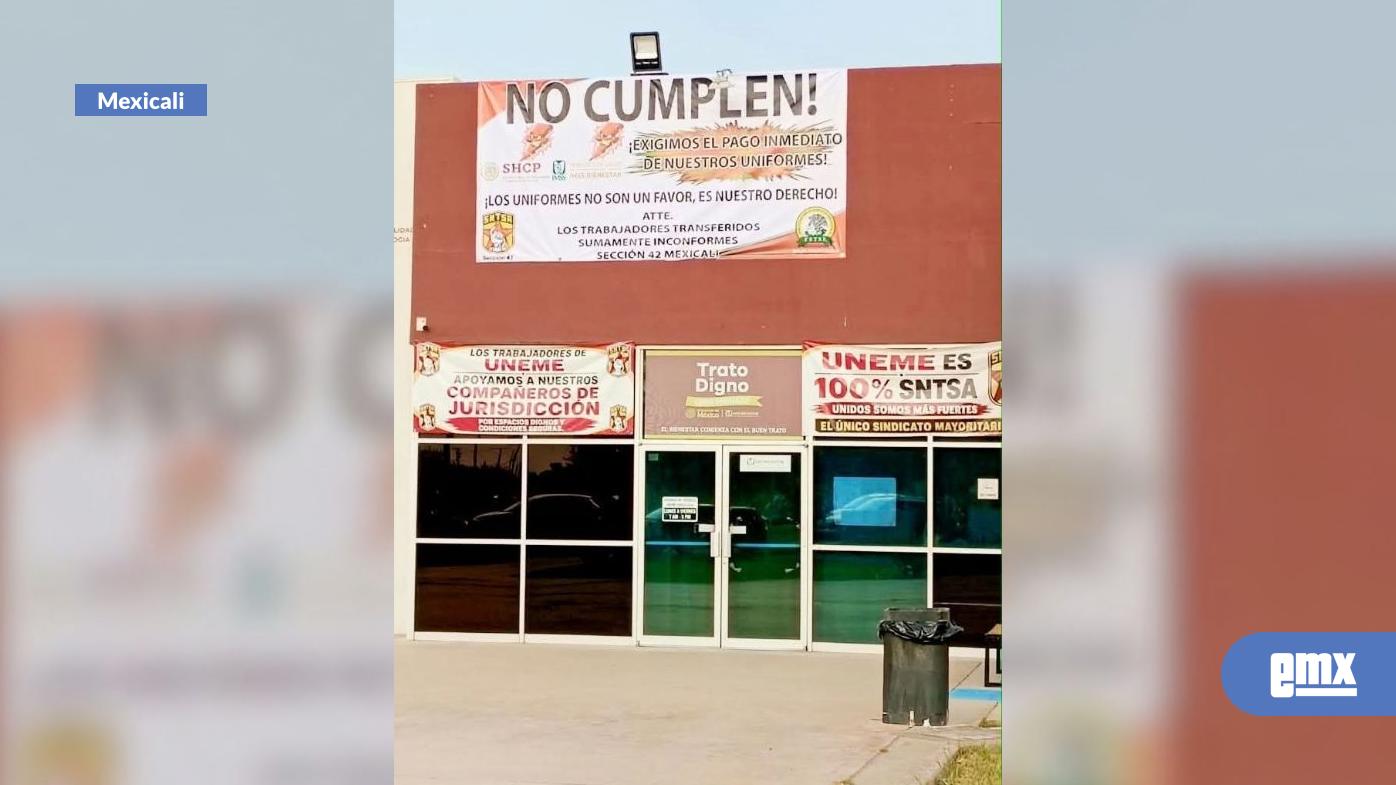 EMX-Sindicato-de-salud-se-manifiesta-por-falta-de-uniformes