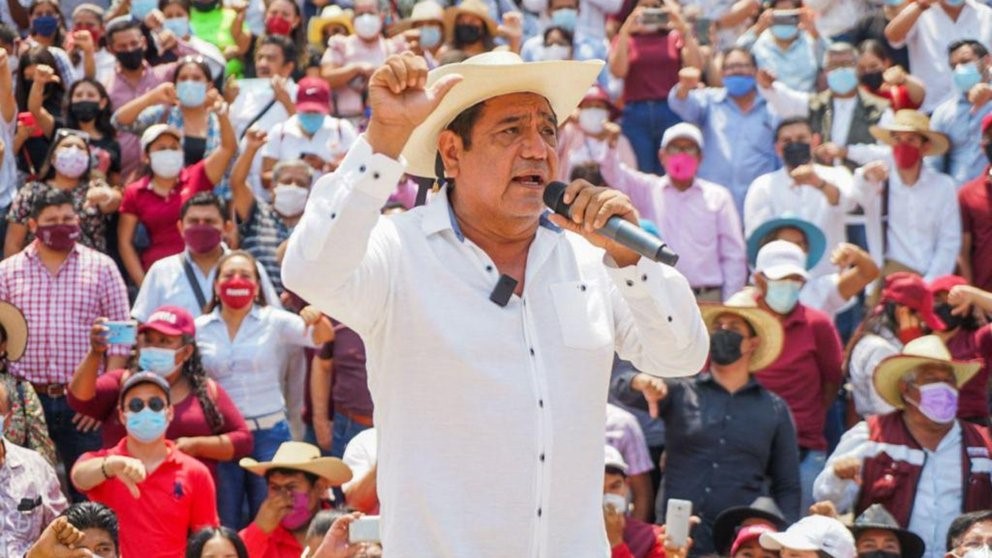EMX-Salgado Macedonio regresó al Senado